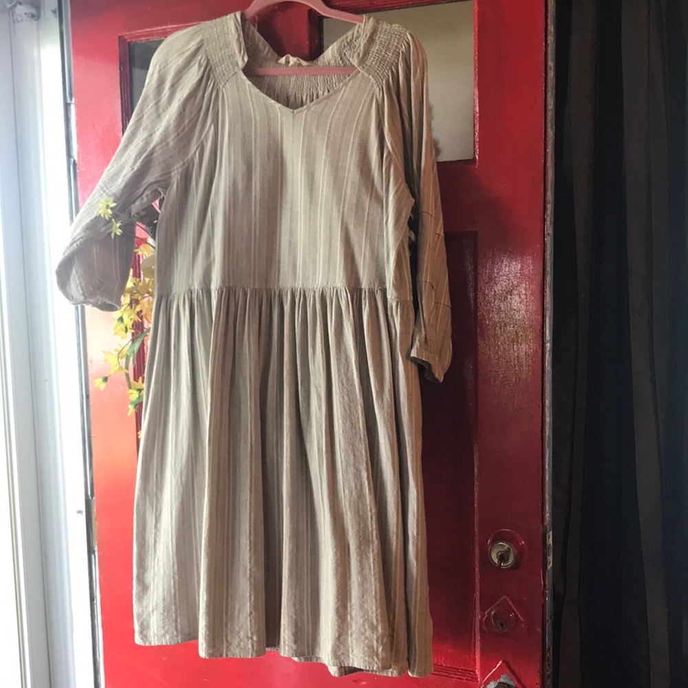 Women’s dress